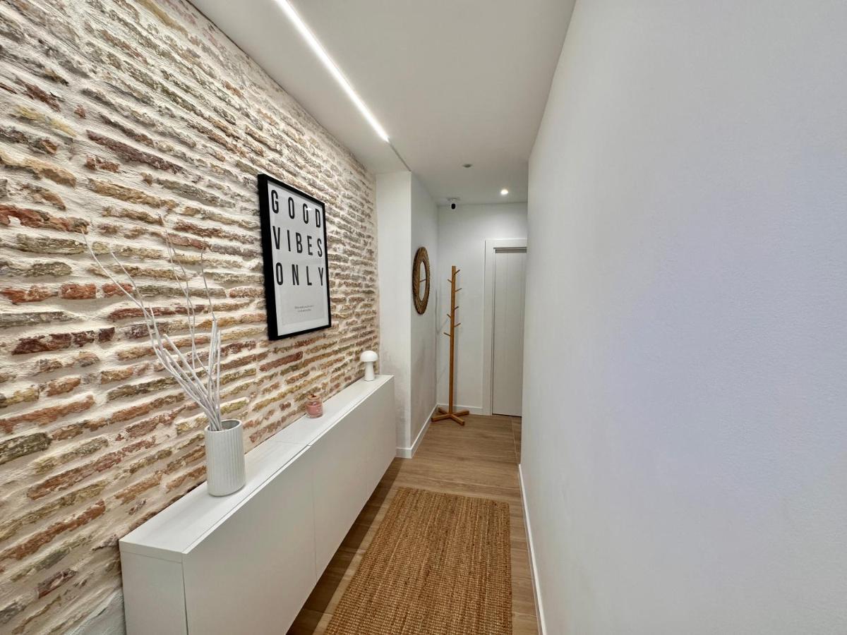 Laura'S Haus Villa Tudela Ngoại thất bức ảnh