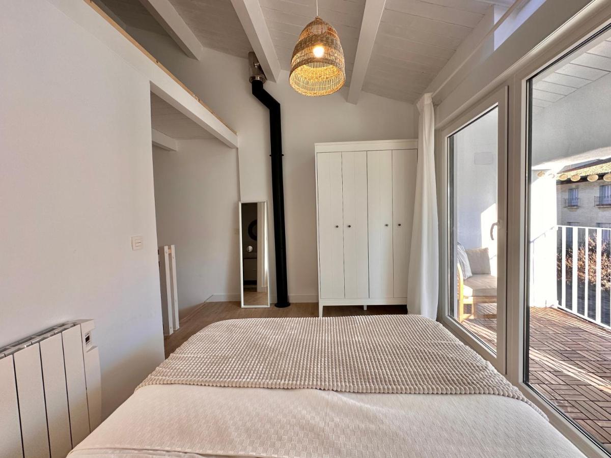 Laura'S Haus Villa Tudela Ngoại thất bức ảnh