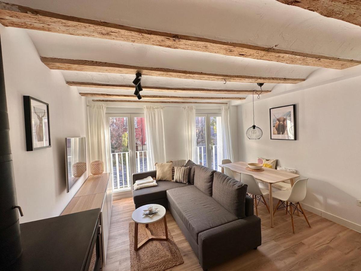Laura'S Haus Villa Tudela Ngoại thất bức ảnh